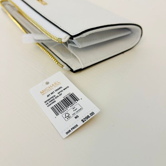 Michael Kors Jet Set Travel Large Logo Quarter-Zip Wallet Optic White - Picture 4 of 4